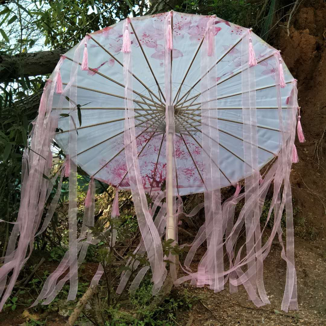 Sunbrella w Tail